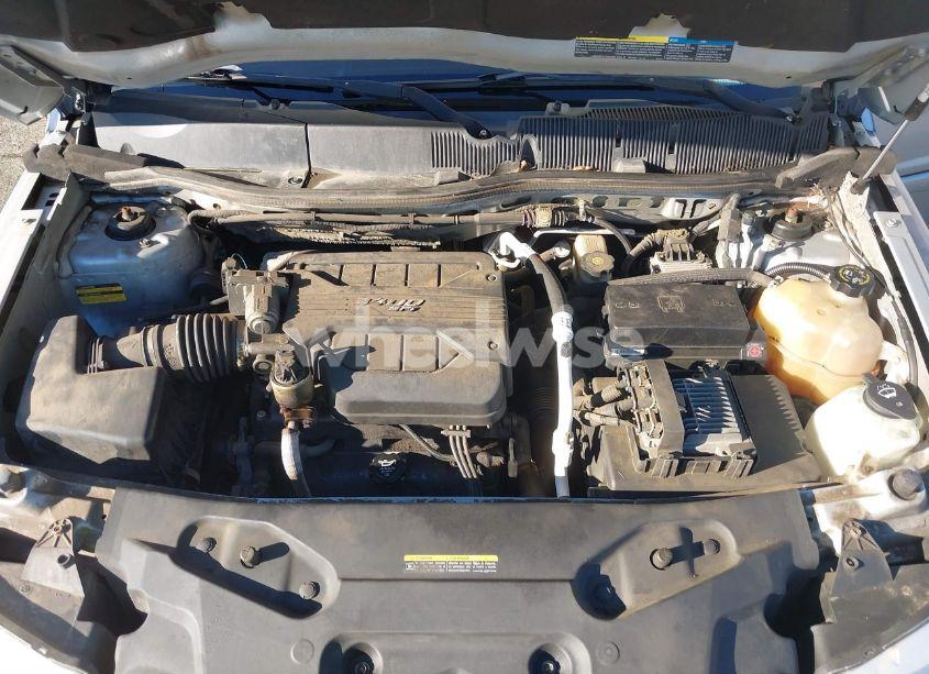 Photo 10 of 2006 Pontiac Torrent (VIN 2CKDL73F066042517)