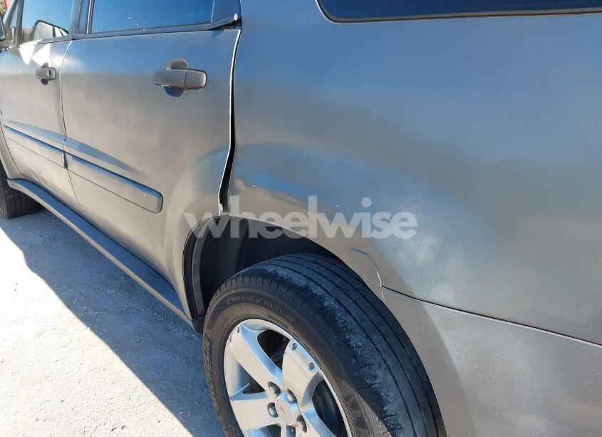 Photo 6 of 2006 Pontiac Torrent (VIN 2CKDL73F466045811)