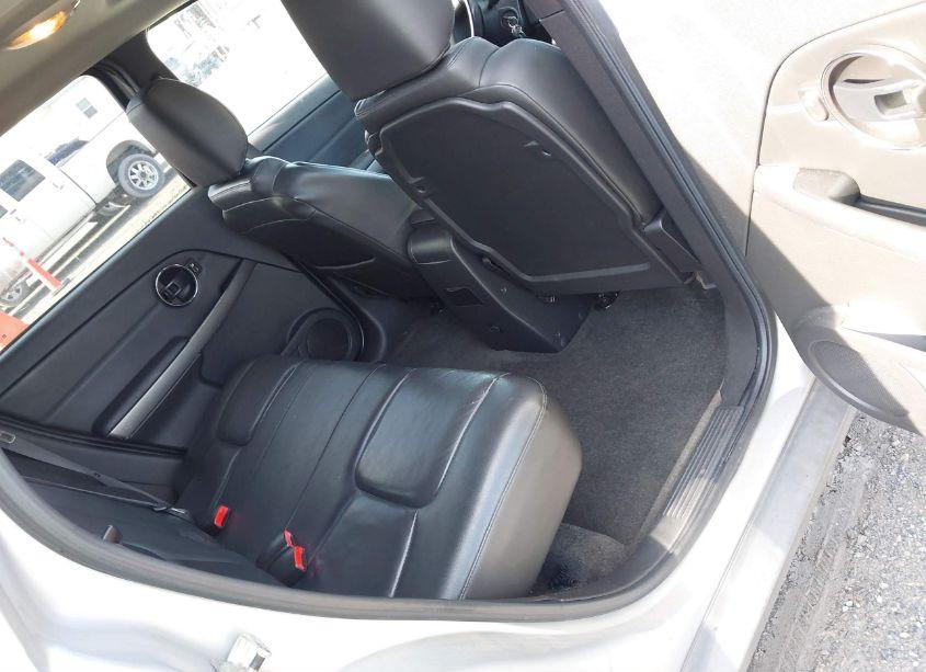 Photo 8 of 2006 Pontiac Torrent (VIN 2CKDL73F566177590)