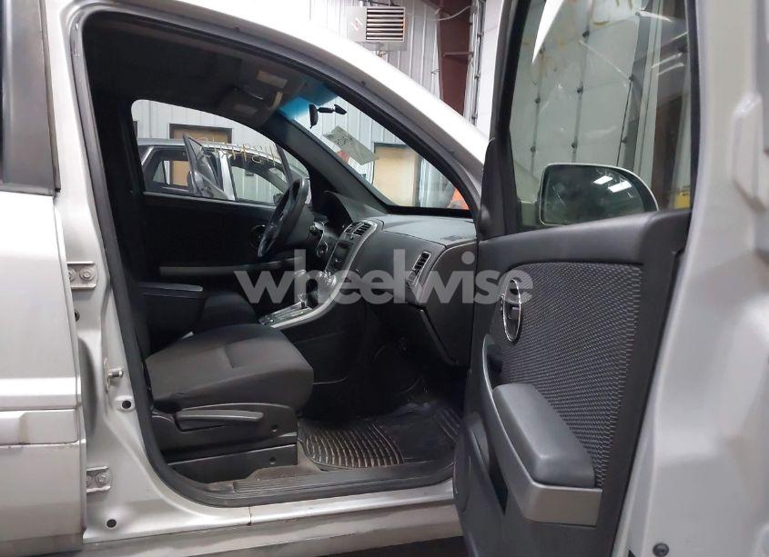 Photo 5 of 2006 Pontiac Torrent (VIN 2CKDL73F966095930)