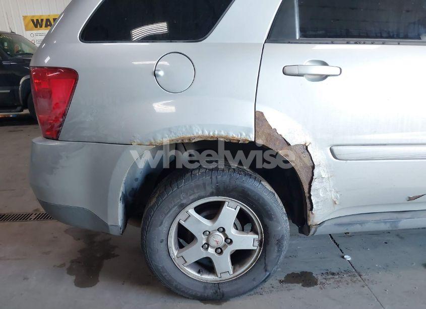 Photo 6 of 2006 Pontiac Torrent (VIN 2CKDL73F966095930)