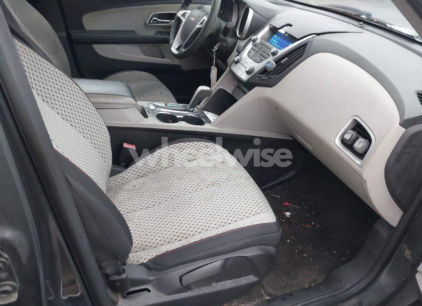 Photo 5 of 2011 Chevrolet Equinox LS (VIN 2CNALBEC0B6421040)
