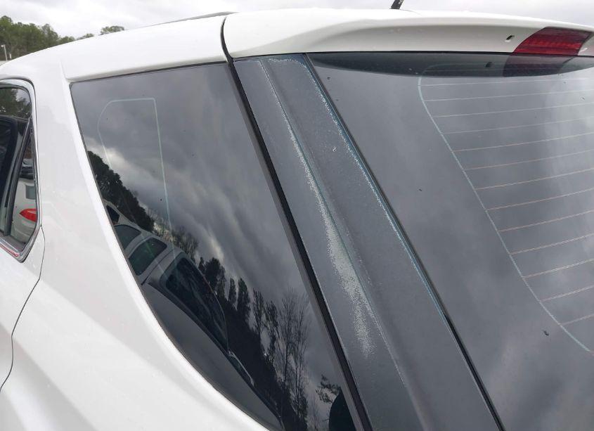 Photo 14 of 2011 Chevrolet Equinox LS (VIN 2CNALBEC1B6312182)