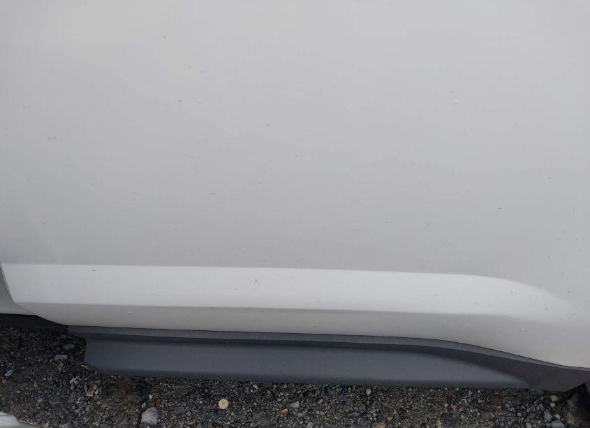 Photo 16 of 2011 Chevrolet Equinox LS (VIN 2CNALBEC1B6312182)