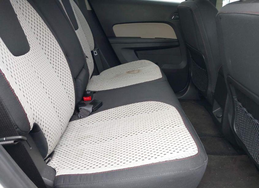 Photo 8 of 2011 Chevrolet Equinox LS (VIN 2CNALBEC1B6312182)