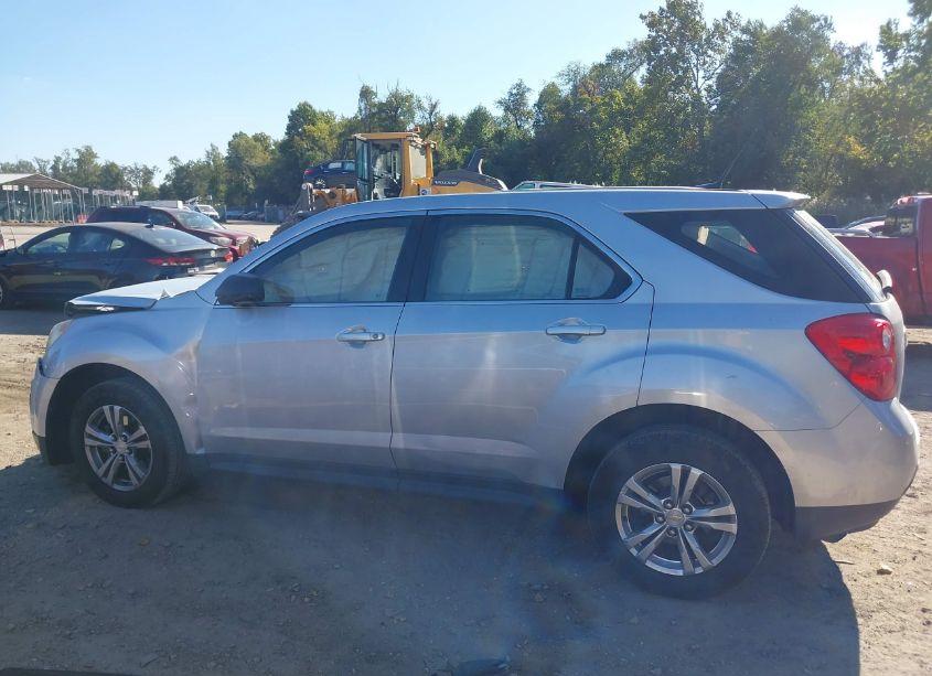 Photo 15 of 2011 Chevrolet Equinox LS (VIN 2CNALBEC3B6234911)