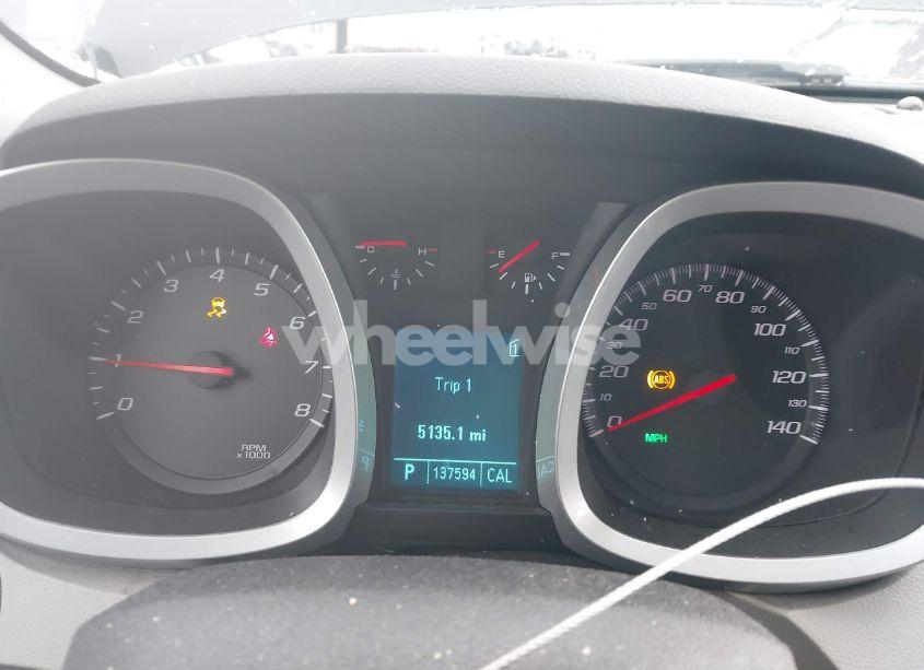 Photo 7 of 2011 Chevrolet Equinox LS (VIN 2CNALBEC3B6302401)