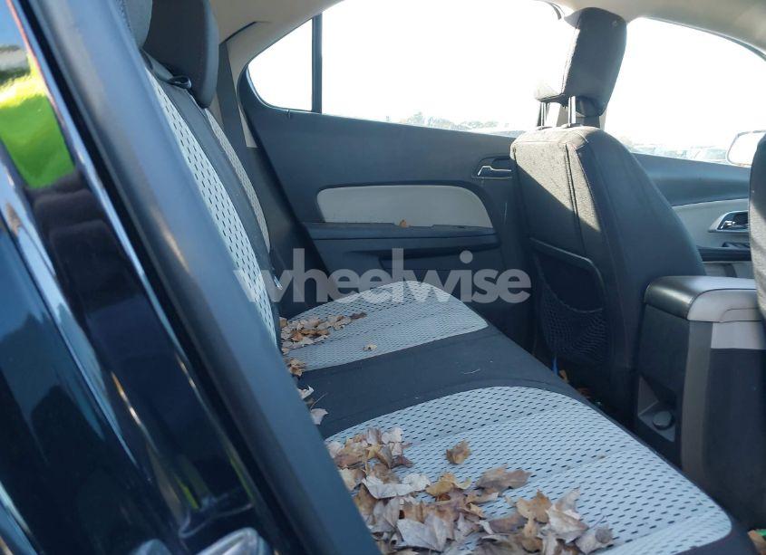 Photo 8 of 2011 Chevrolet Equinox LS (VIN 2CNALBEC3B6432050)