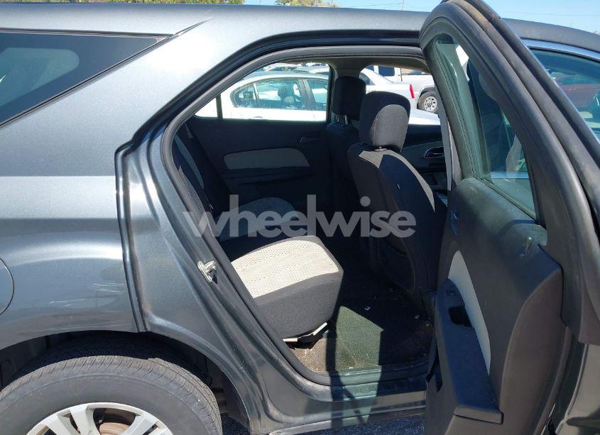 Photo 8 of 2011 Chevrolet Equinox LS (VIN 2CNALBEC5B6225062)