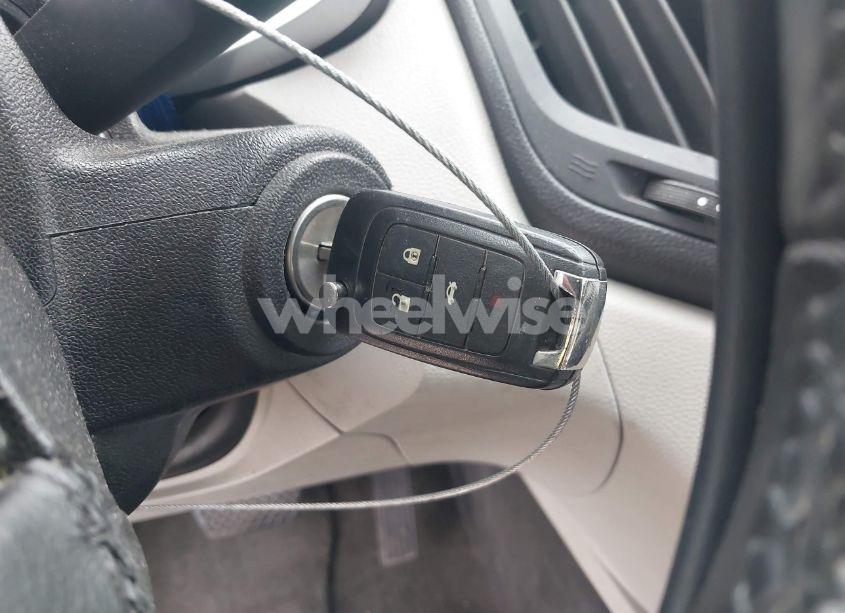 Photo 11 of 2011 Chevrolet Equinox LS (VIN 2CNALBEC5B6237678)