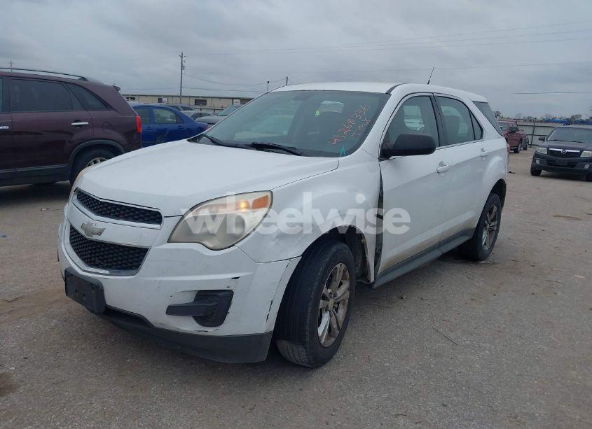 Photo 2 of 2011 Chevrolet Equinox LS (VIN 2CNALBEC5B6439291)