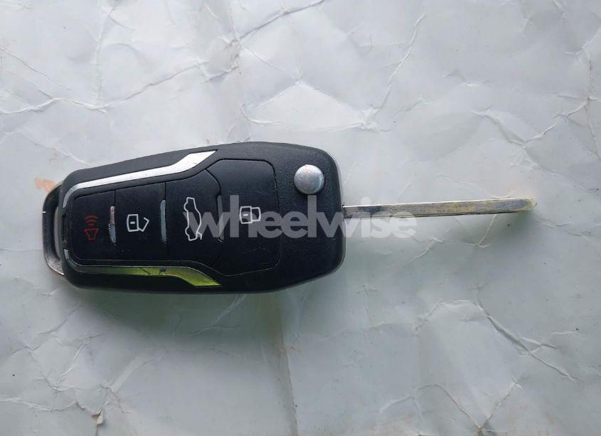 Photo 11 of 2011 Chevrolet Equinox LS (VIN 2CNALBEC6B6432429)