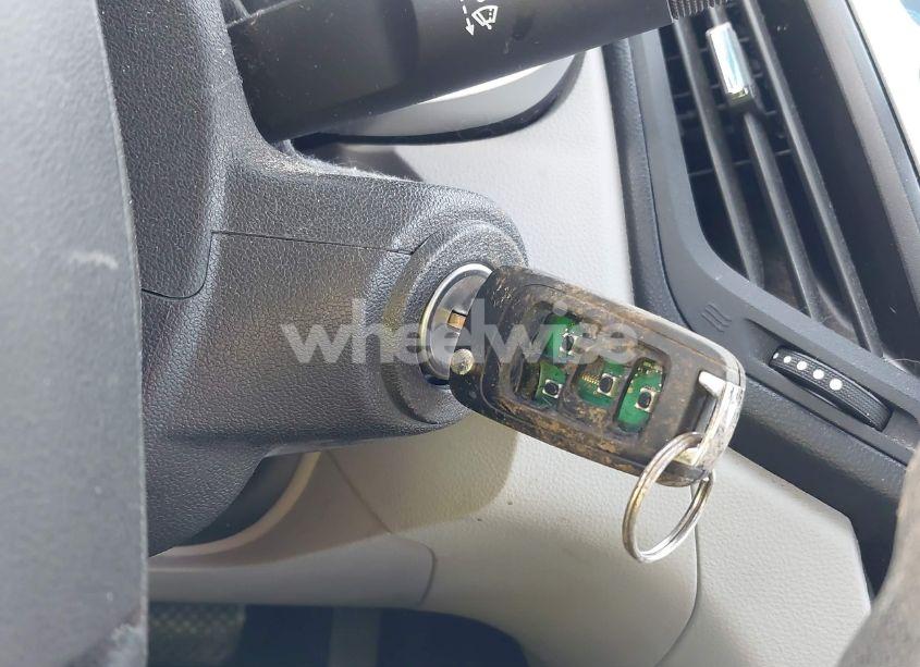 Photo 11 of 2011 Chevrolet Equinox LS (VIN 2CNALBEC7B6200292)