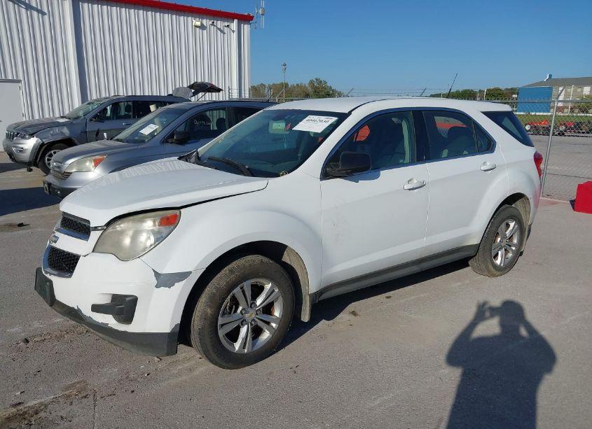 Photo 2 of 2011 Chevrolet Equinox LS (VIN 2CNALBEC7B6235222)