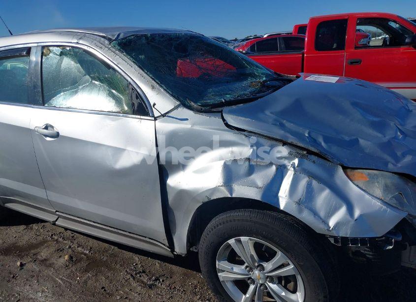 Photo 13 of 2011 Chevrolet Equinox LS (VIN 2CNALBEC9B6260221)