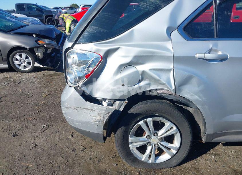 Photo 14 of 2011 Chevrolet Equinox LS (VIN 2CNALBEC9B6260221)