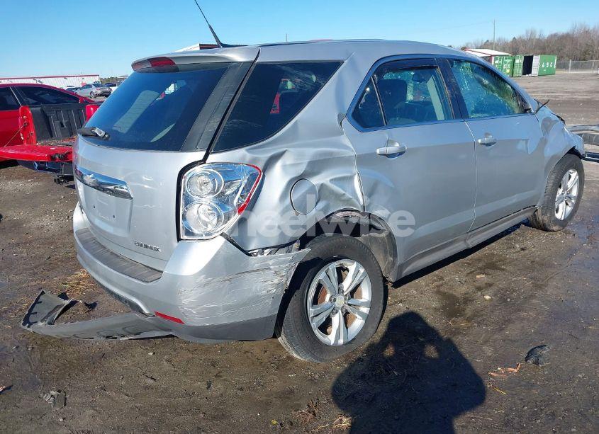 Photo 4 of 2011 Chevrolet Equinox LS (VIN 2CNALBEC9B6260221)