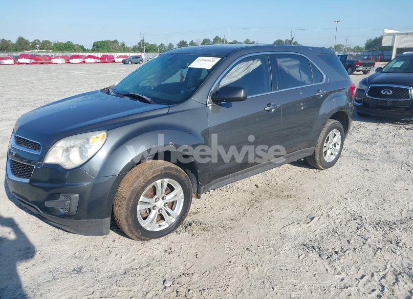 Photo 2 of 2011 Chevrolet Equinox LS (VIN 2CNALBECXB6266027)