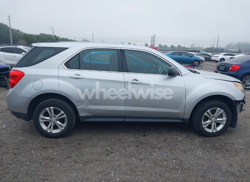 Photo 14 of 2010 Chevrolet Equinox LS (VIN 2CNALBEW0A6233398)