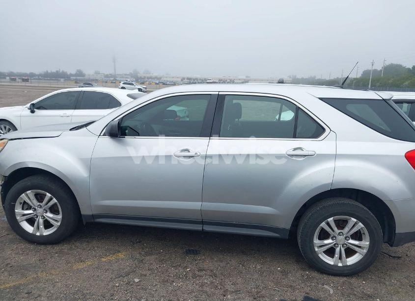 Photo 15 of 2010 Chevrolet Equinox LS (VIN 2CNALBEW0A6233398)