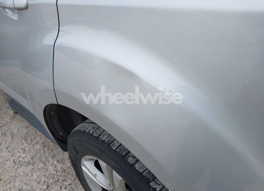 Photo 13 of 2010 Chevrolet Equinox LS (VIN 2CNALBEW0A6381437)