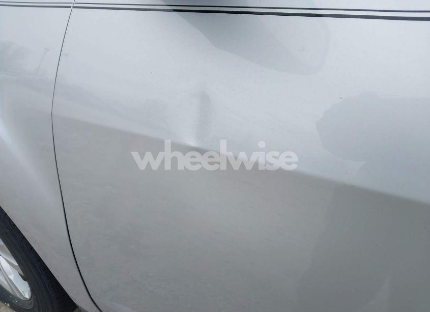 Photo 14 of 2010 Chevrolet Equinox LS (VIN 2CNALBEW0A6381437)