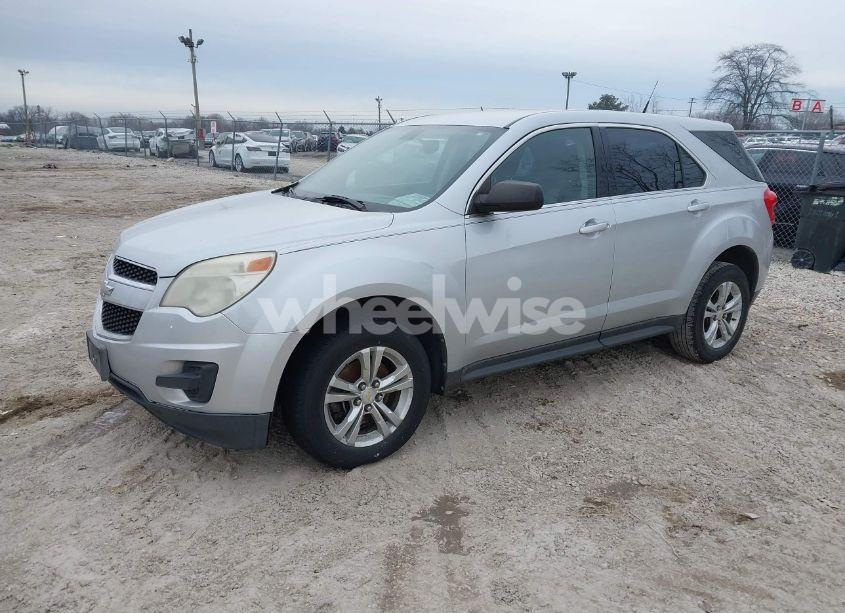 Photo 2 of 2010 Chevrolet Equinox LS (VIN 2CNALBEW0A6381437)