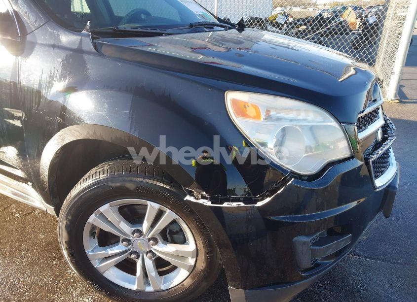 Photo 12 of 2010 Chevrolet Equinox LS (VIN 2CNALBEW1A6202905)