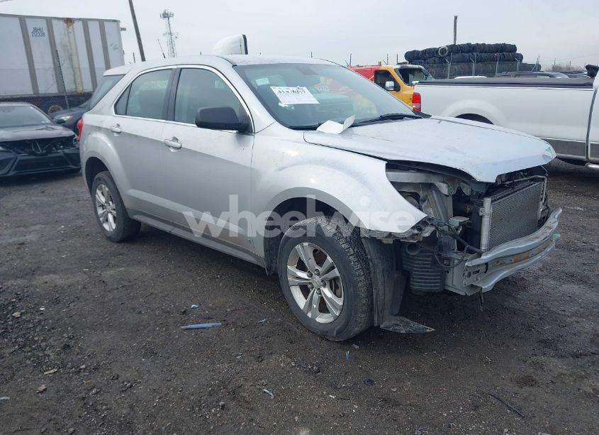 2010 Chevrolet Equinox LS (VIN 2CNALBEW1A6214701) main photo