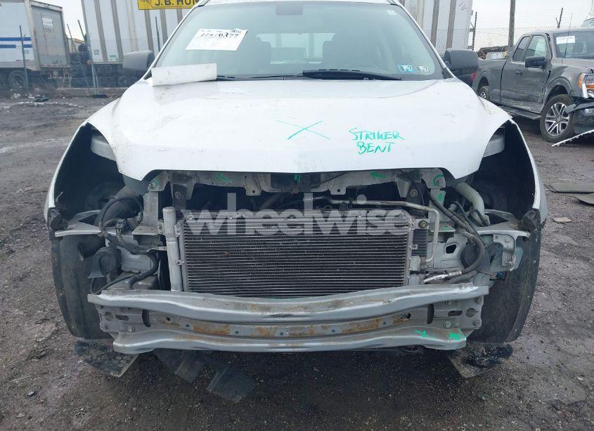 Photo 11 of 2010 Chevrolet Equinox LS (VIN 2CNALBEW1A6214701)