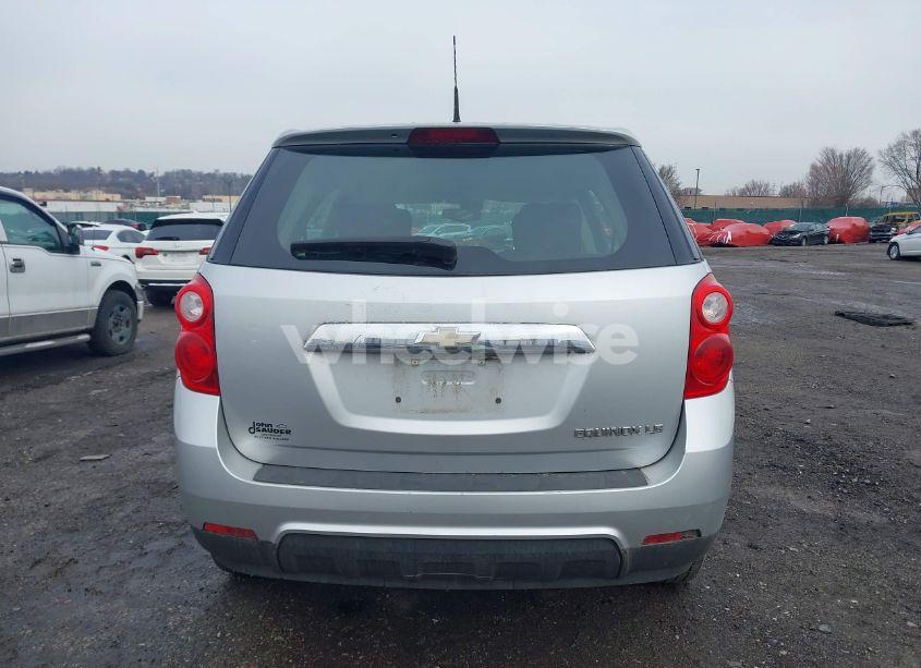 Photo 15 of 2010 Chevrolet Equinox LS (VIN 2CNALBEW1A6214701)