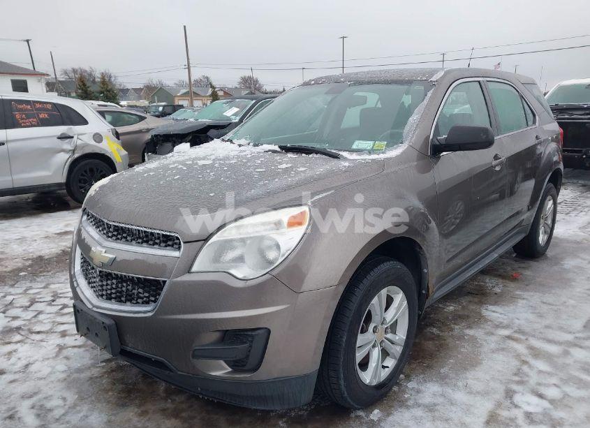 Photo 2 of 2010 Chevrolet Equinox LS (VIN 2CNALBEW1A6333963)