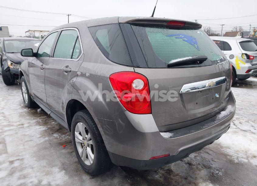 Photo 3 of 2010 Chevrolet Equinox LS (VIN 2CNALBEW1A6333963)
