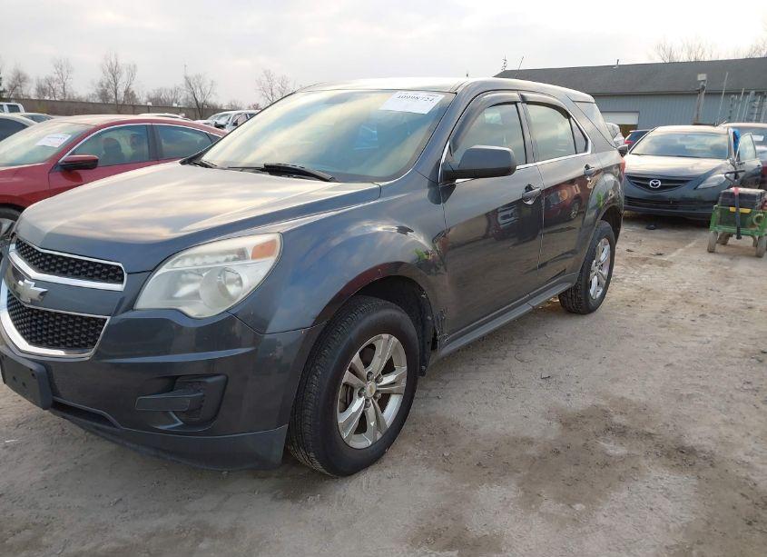 Photo 2 of 2010 Chevrolet Equinox LS (VIN 2CNALBEW2A6355695)