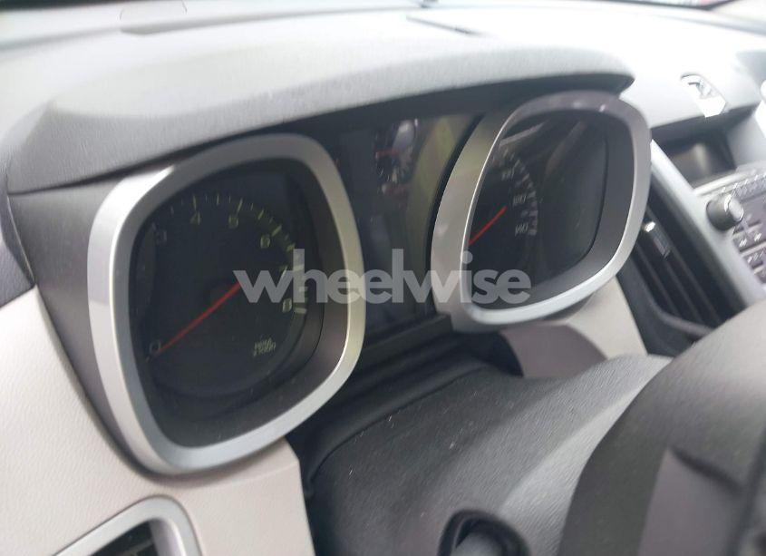 Photo 7 of 2010 Chevrolet Equinox LS (VIN 2CNALBEW3A6225070)