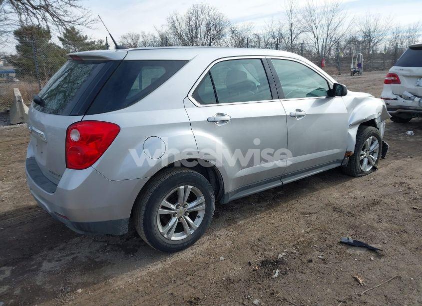 Photo 4 of 2010 Chevrolet Equinox LS (VIN 2CNALBEW3A6387684)