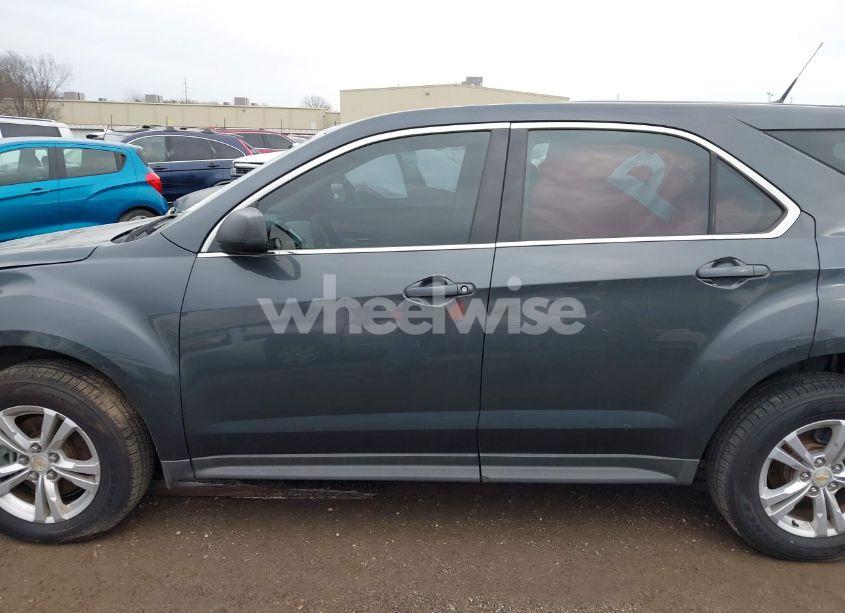 Photo 15 of 2010 Chevrolet Equinox LS (VIN 2CNALBEW3A6390682)