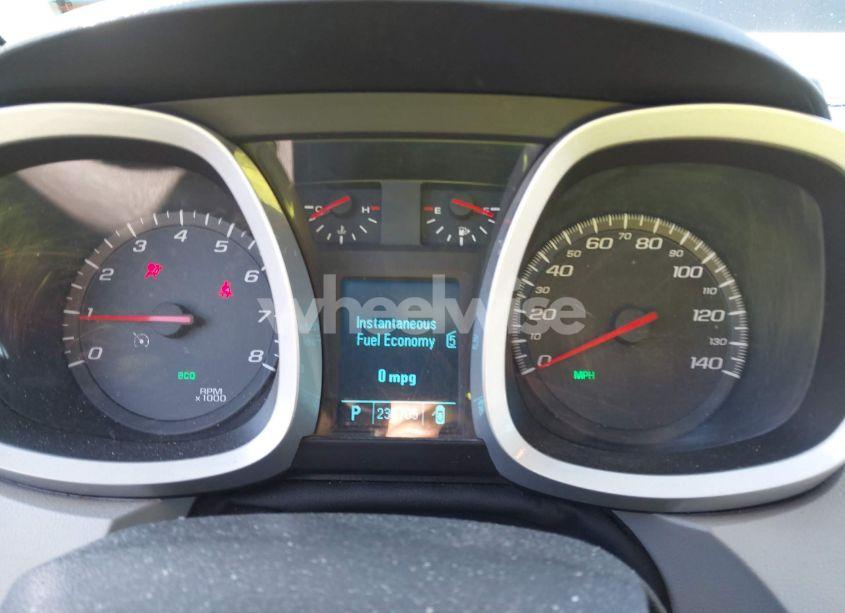 Photo 7 of 2010 Chevrolet Equinox LS (VIN 2CNALBEW3A6390682)