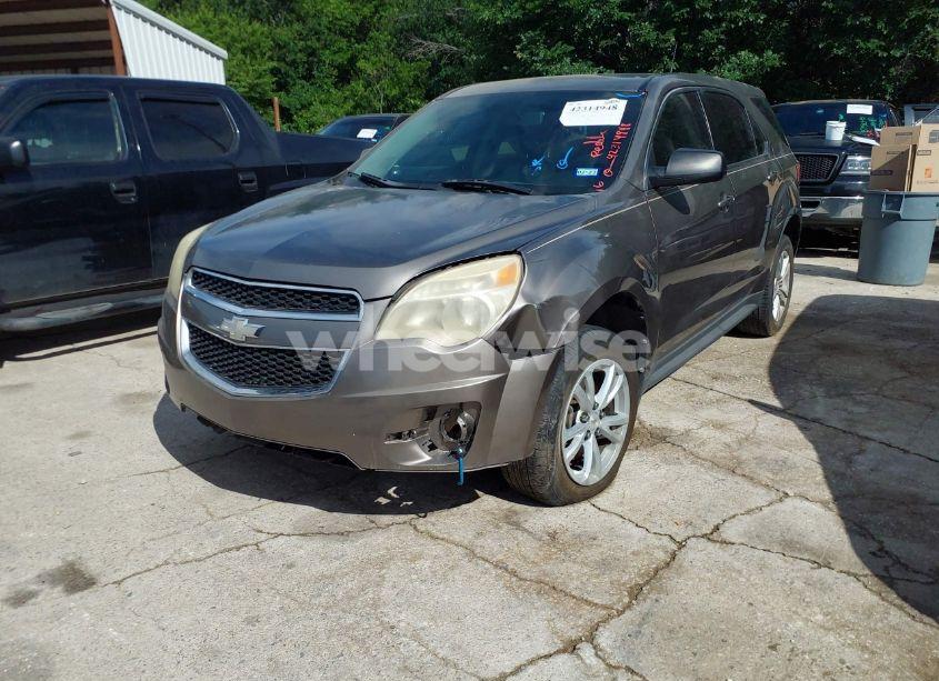 Photo 2 of 2010 Chevrolet Equinox LS (VIN 2CNALBEW4A6347047)