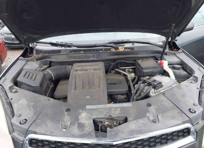 Photo 10 of 2010 Chevrolet Equinox LS (VIN 2CNALBEW6A6233504)