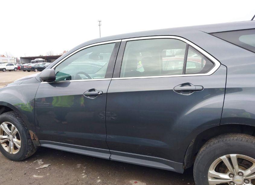 Photo 14 of 2010 Chevrolet Equinox LS (VIN 2CNALBEW6A6233504)