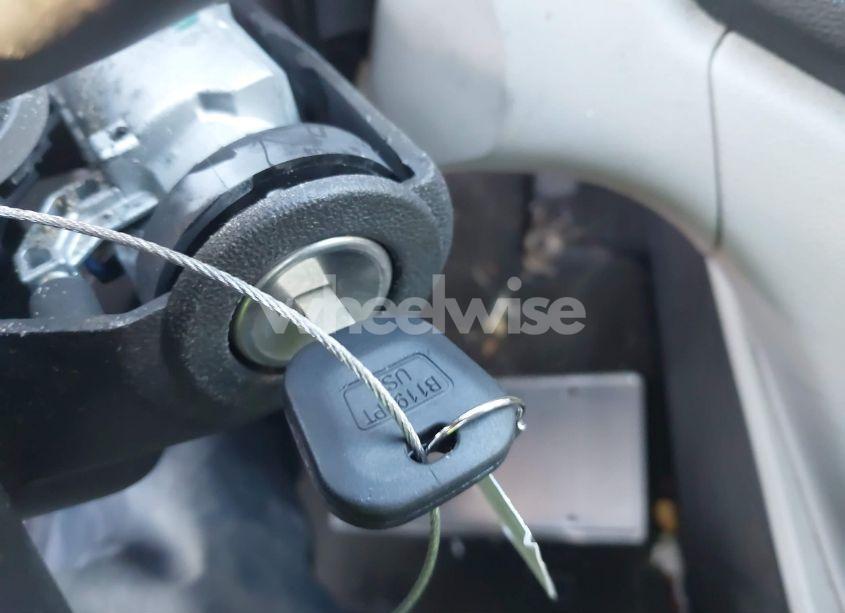 Photo 11 of 2010 Chevrolet Equinox LS (VIN 2CNALBEW6A6350340)