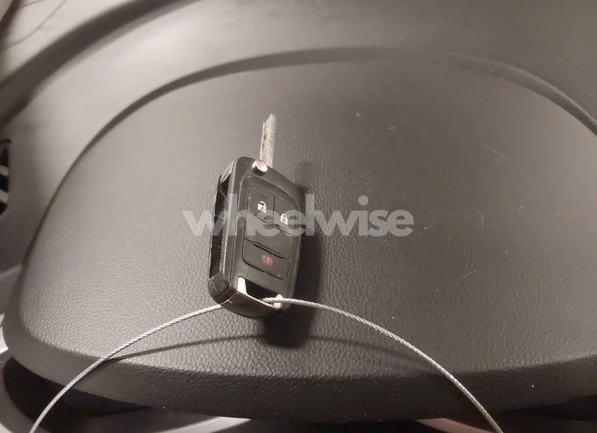 Photo 11 of 2010 Chevrolet Equinox LS (VIN 2CNALBEW6A6393219)