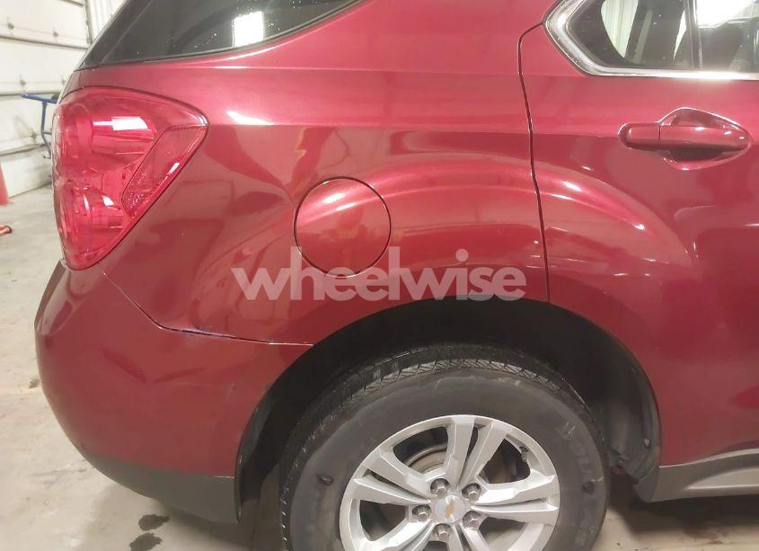 Photo 18 of 2010 Chevrolet Equinox LS (VIN 2CNALBEW6A6393219)