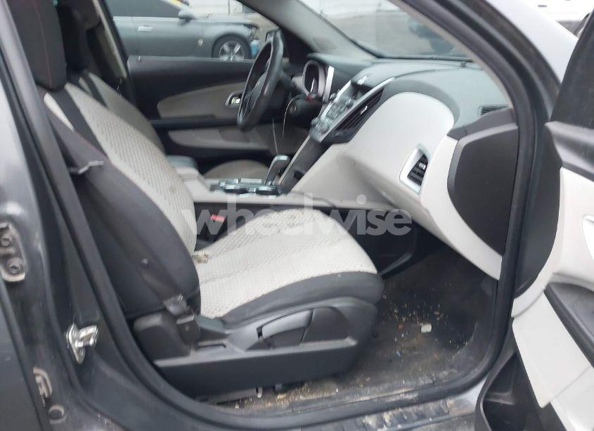 Photo 5 of 2010 Chevrolet Equinox LS (VIN 2CNALBEW7A6408861)