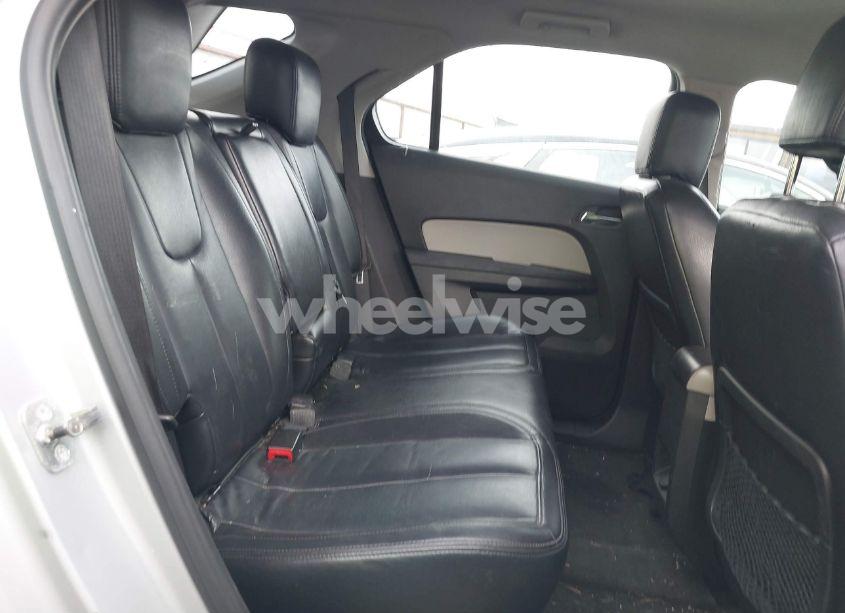 Photo 8 of 2010 Chevrolet Equinox LS (VIN 2CNALBEW8A6275513)