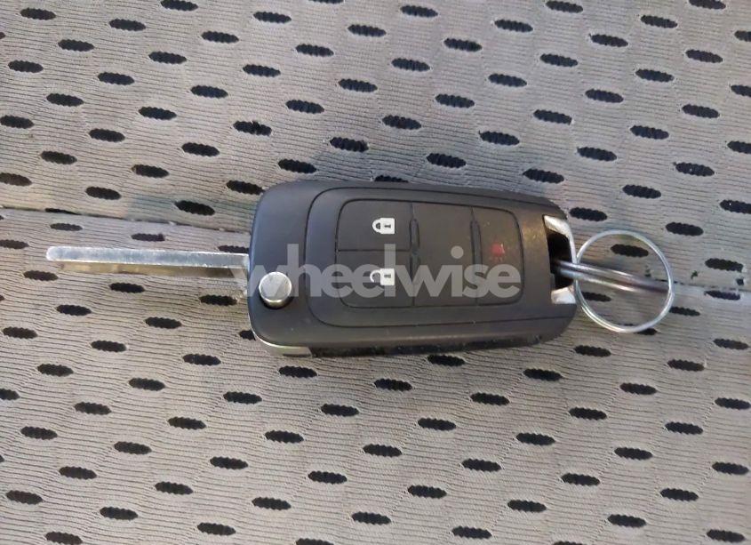 Photo 11 of 2010 Chevrolet Equinox LS (VIN 2CNALBEW9A6265685)