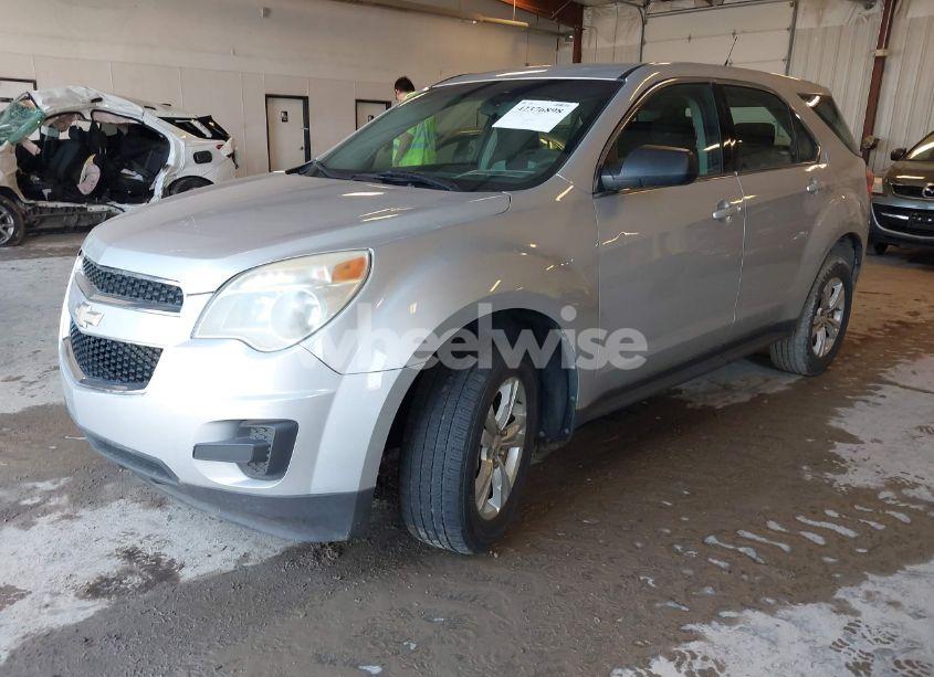 Photo 2 of 2010 Chevrolet Equinox LS (VIN 2CNALBEW9A6265685)