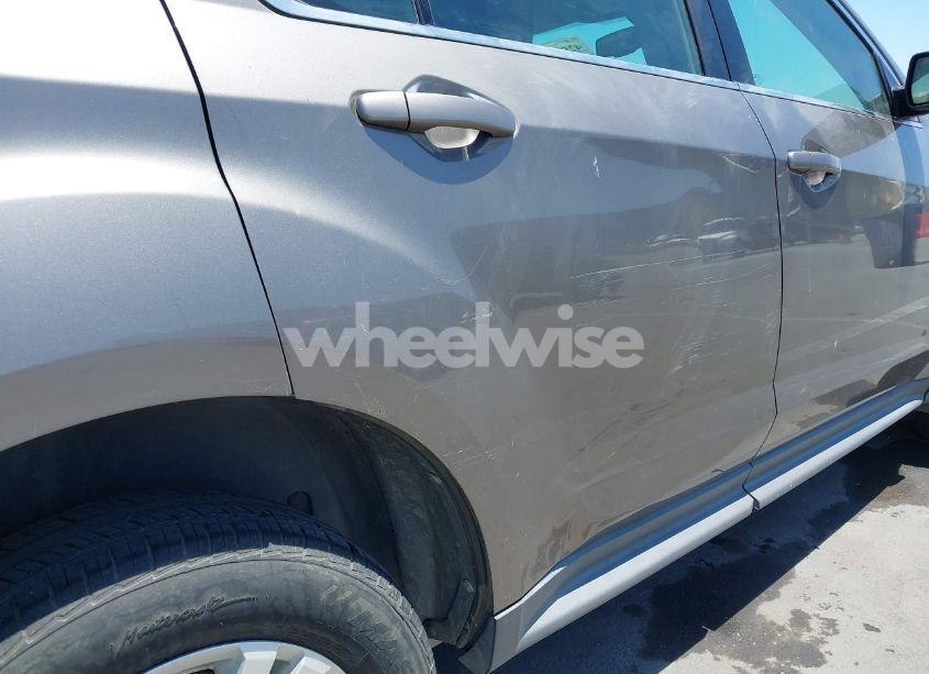 Photo 6 of 2010 Chevrolet Equinox LS (VIN 2CNALBEW9A6276024)