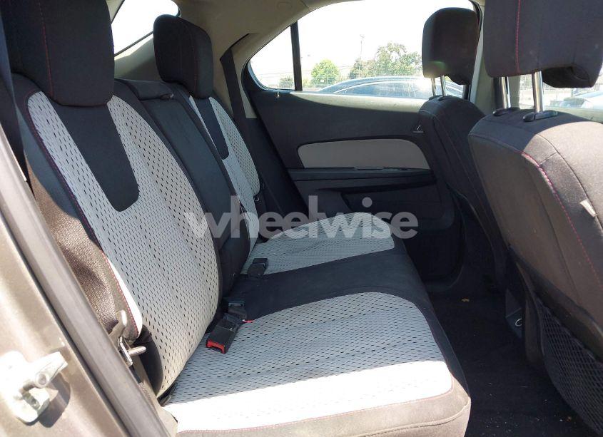 Photo 8 of 2010 Chevrolet Equinox LS (VIN 2CNALBEW9A6276024)